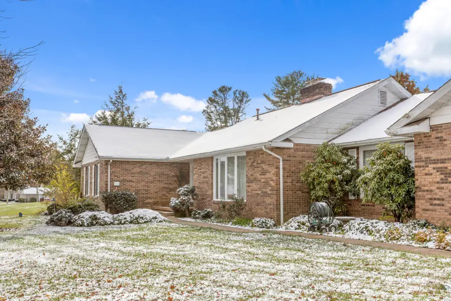341 Roma Drive, Crossville, TN 38555 - Image #2