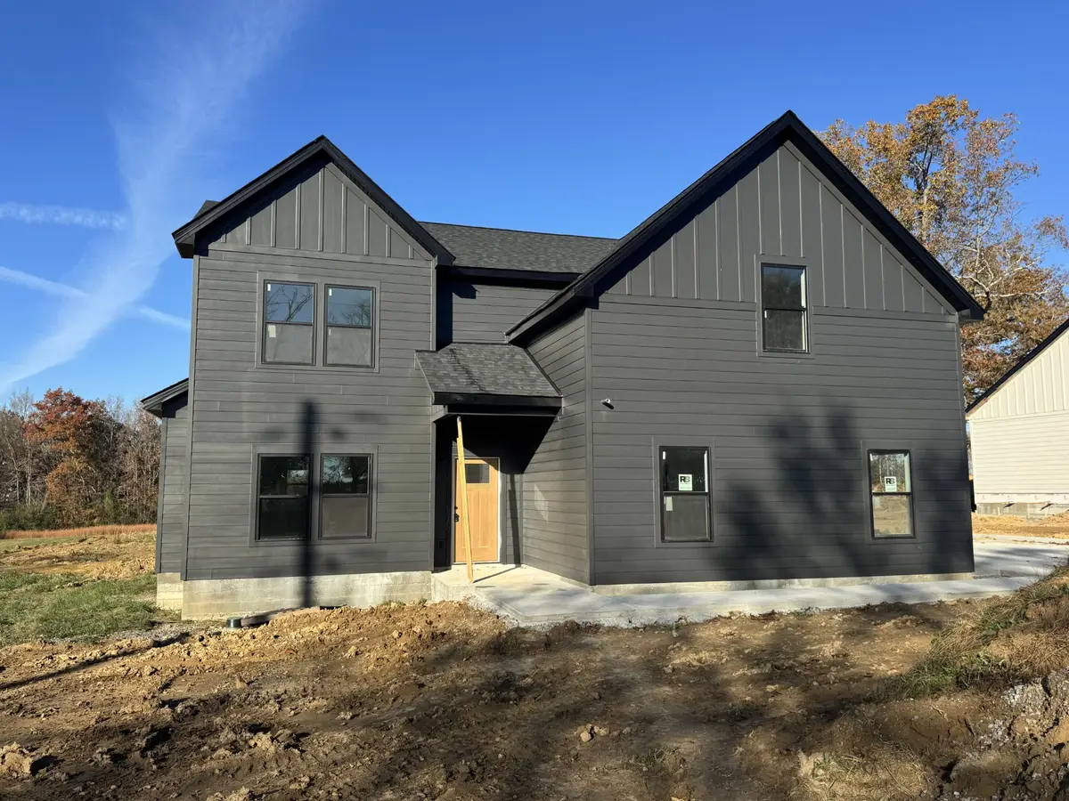 133 Cripps Ln, Smithville, TN 37166 - Image #1