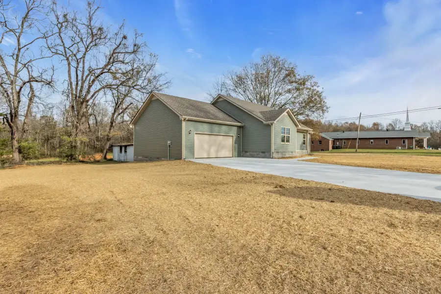 532 Summitville Rd, Manchester, TN 37355 - Image #3