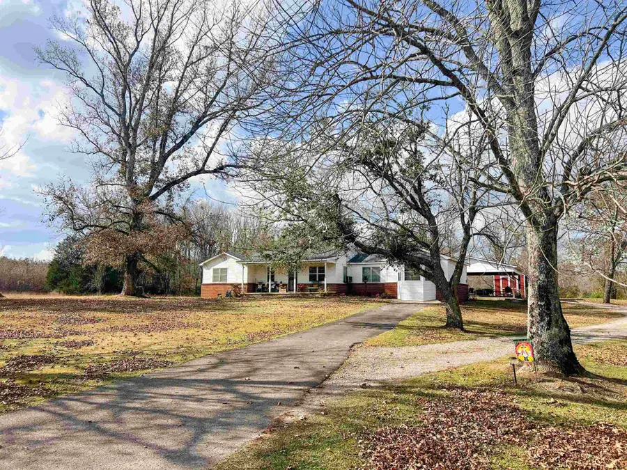 2884 Sandy Flat Rd, Bethel Springs, TN 38315 - Image #3