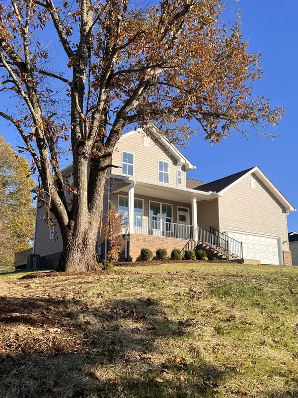 3505 Brookstone Dr, Cookeville, TN 38506