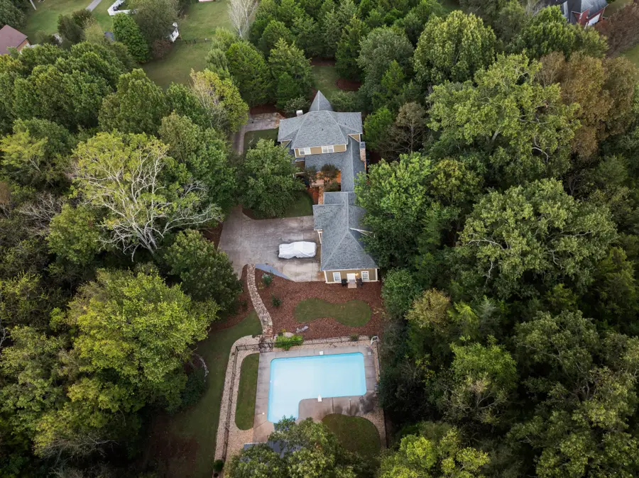 1108 Friendswood Ln, Christiana, TN 37037 - Image #2