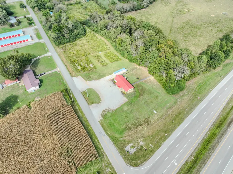 42 Chisholm Xing, Lawrenceburg, TN 38464 - Image #2