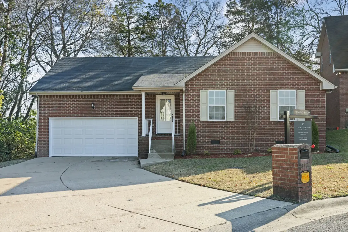 417 Hickory Chase Dr, Madison, TN 37115 - Image #1