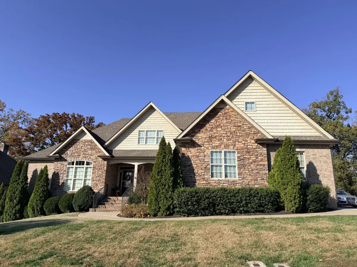 156 Copperstone Dr, Clarksville, TN 37043 - Image #1