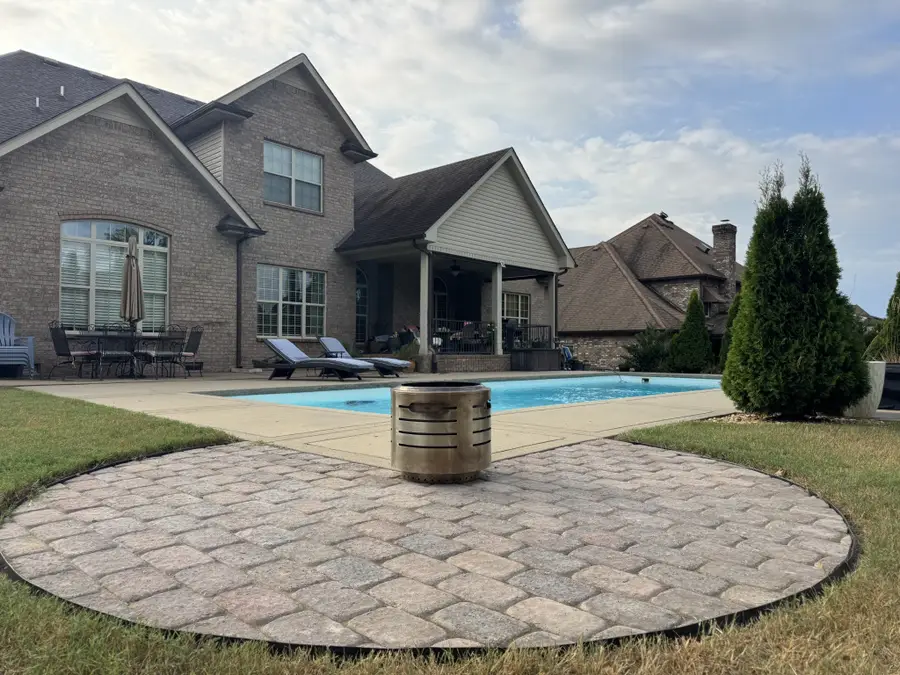 156 Copperstone Dr, Clarksville, TN 37043 - Image #3