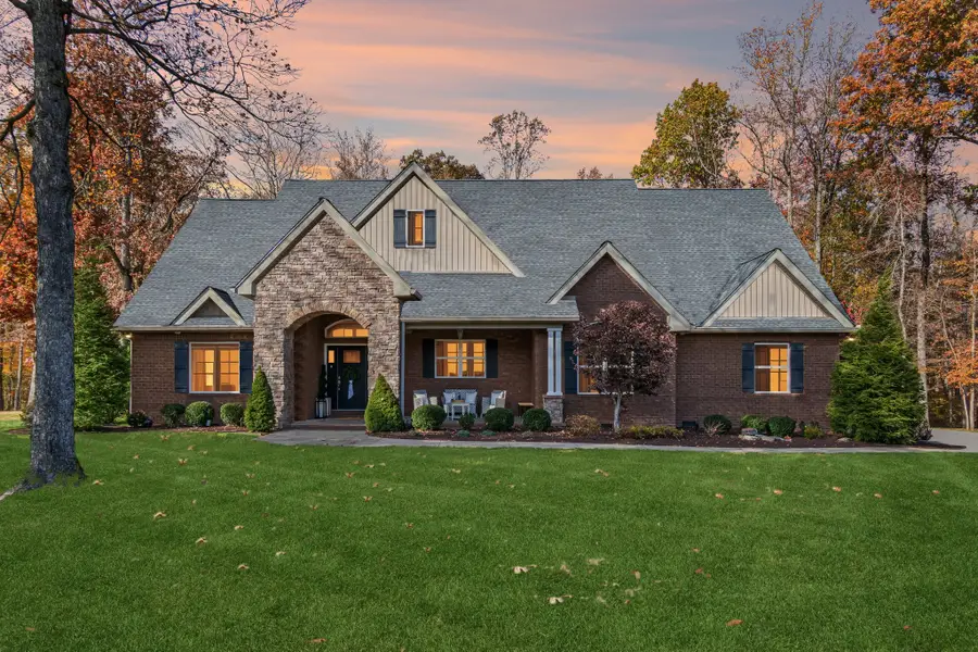 1048 Ridglea Dr, Burns, TN 37029 - Image #2