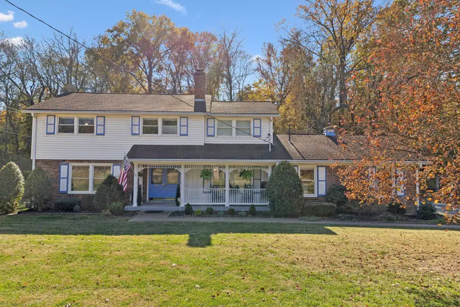 2745 Windemere Dr, Nashville, TN 37214 - Image #2