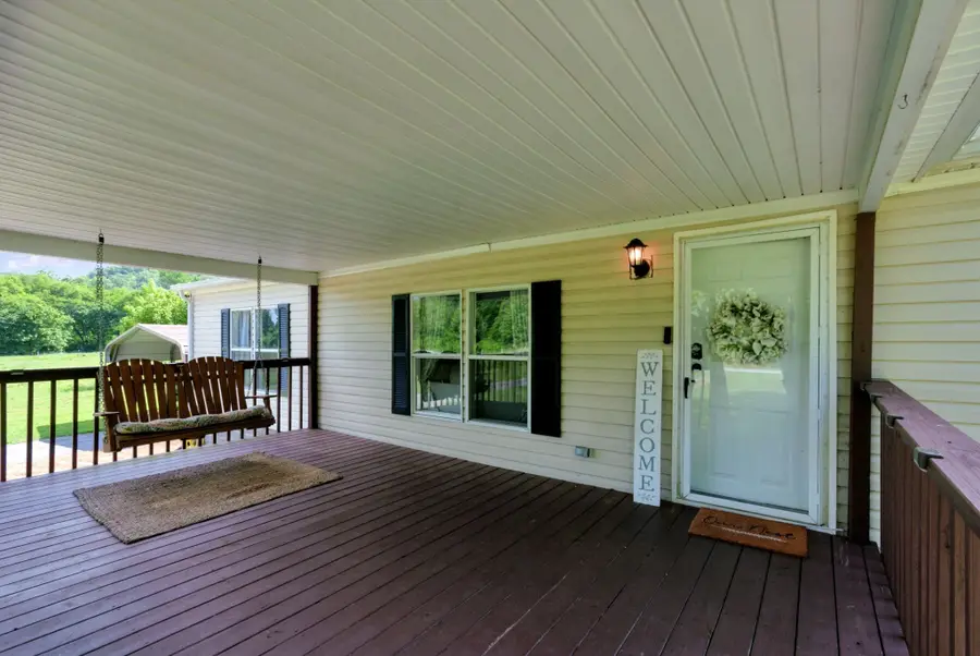 8635 King Hollow Rd, Mount Pleasant, TN 38474 - Image #2