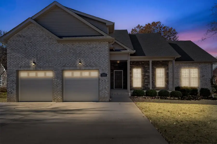 226 Misty Dr, Pleasant View, TN 37146 - Image #3