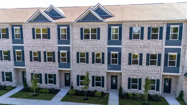 125 Rosebush Lane, Lebanon, TN 37087