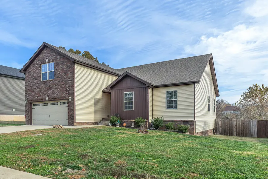 2361 Colston Dr, Clarksville, TN 37042 - Image #3