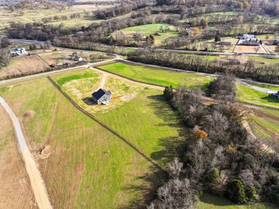 3327 Booker Ridge Rd, Mount Pleasant, TN 38474 - Image #3