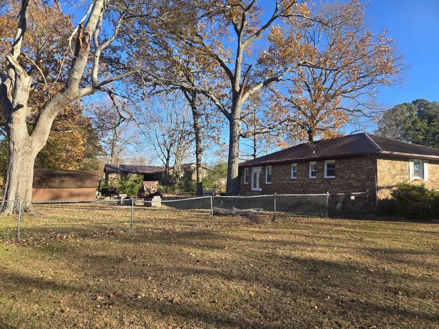 1203 Edgewood Dr, Manchester, TN 37355 - Image #3