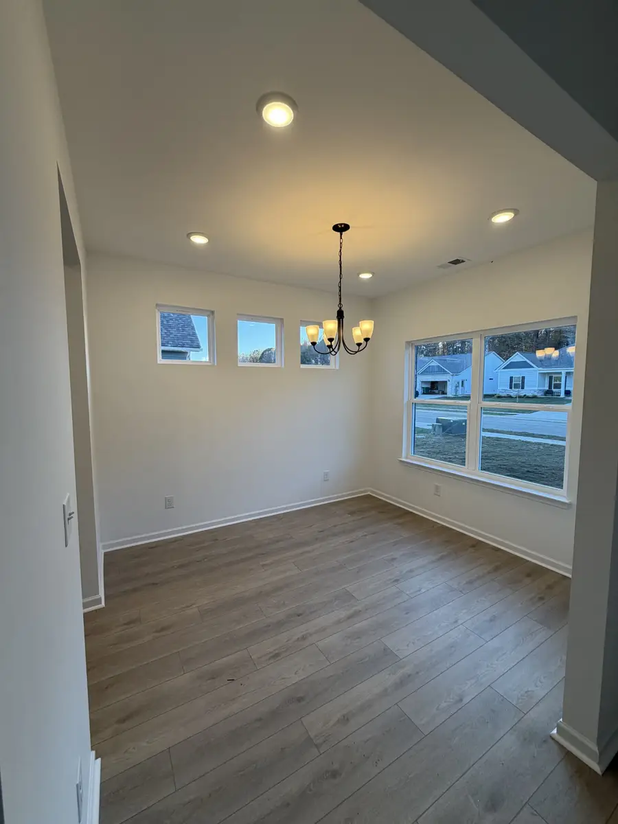 1108 Southerlynn Dr, White House, TN 37188 - Image #3