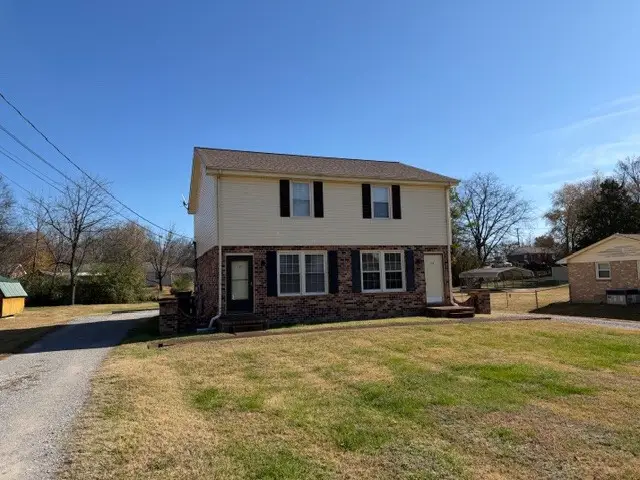119 Barry Ave, Gallatin, TN 37066 - Image #2