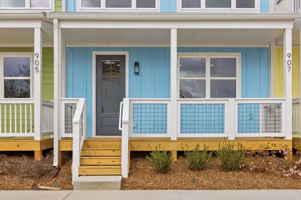 907 Blue Heights Drive #18, Chattanooga, TN 37412