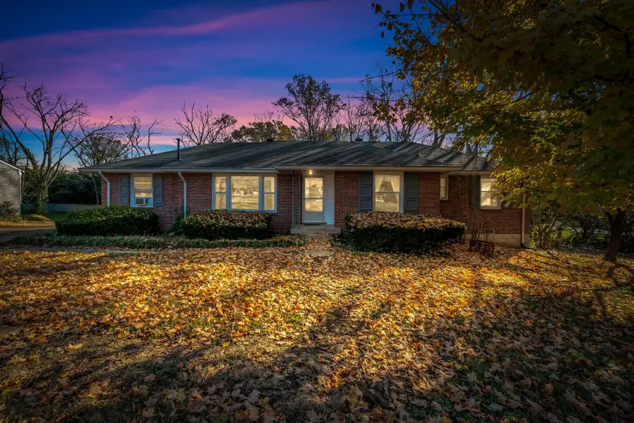 5216 Trousdale Dr, Nashville, TN 37220 - Image #2