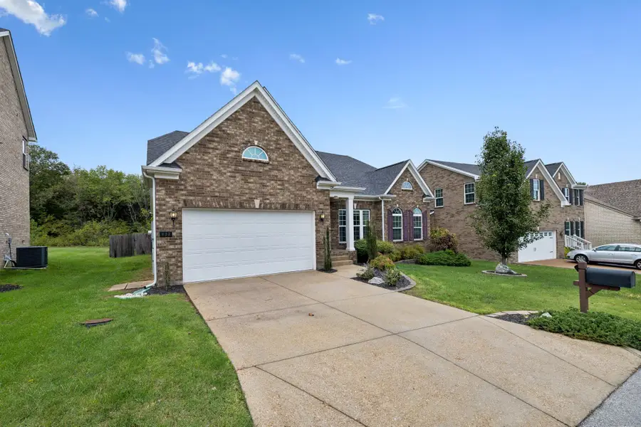 432 Warren Hill Dr, Mount Juliet, TN 37122 - Image #2