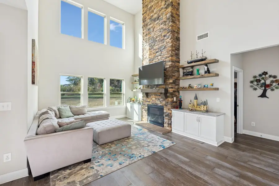 514 Mildenhall Ln, Nolensville, TN 37135 - Image #2