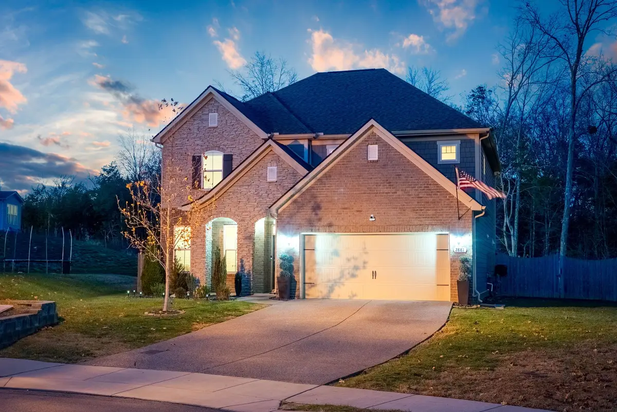 2881 Meadow Gln, Mount Juliet, TN 37122 - Image #1