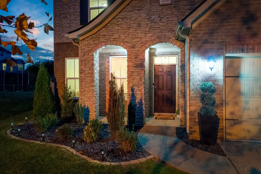 2881 Meadow Gln, Mount Juliet, TN 37122 - Image #3