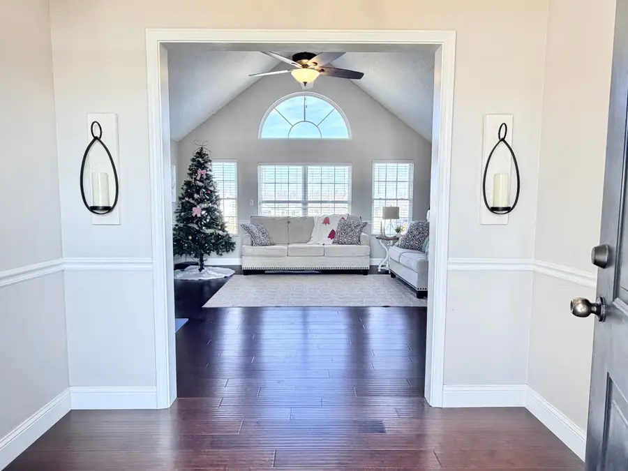 660 Billy Goat Hill Rd, Hopkinsville, KY 42240 - Image #2