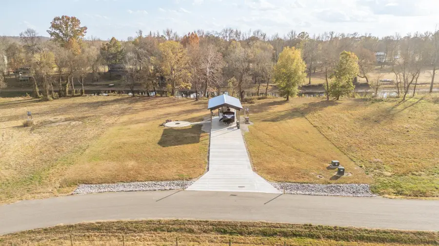 6425 Cravens Rd, Savannah, TN 38372 - Image #3