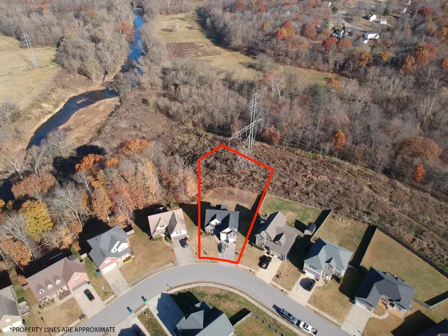 1037 Quiver Ln, Clarksville, TN 37043 - Image #2