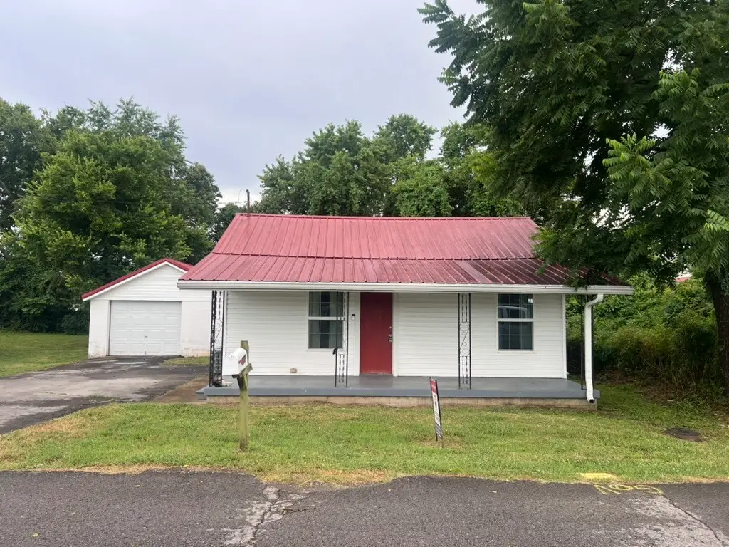 211 W Lyons St, Gallatin, TN 37066 - Image #1