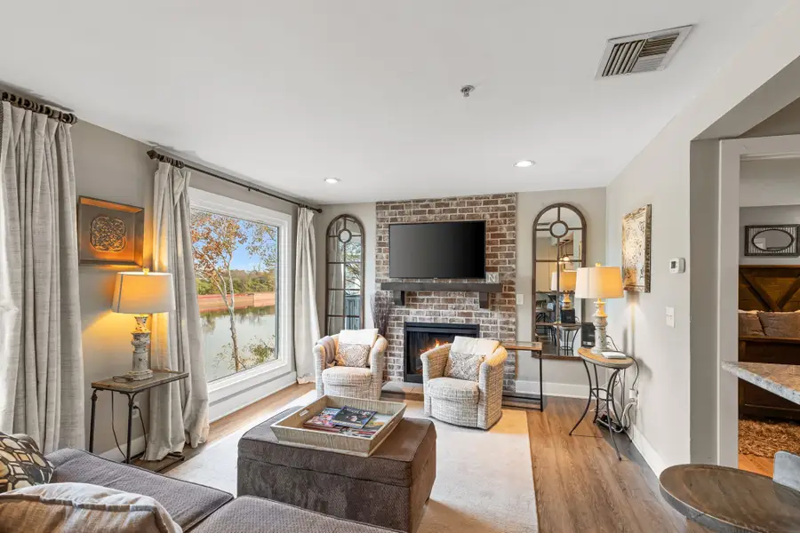 940 1st Ave N, Nashville, TN 37201 - Image #2