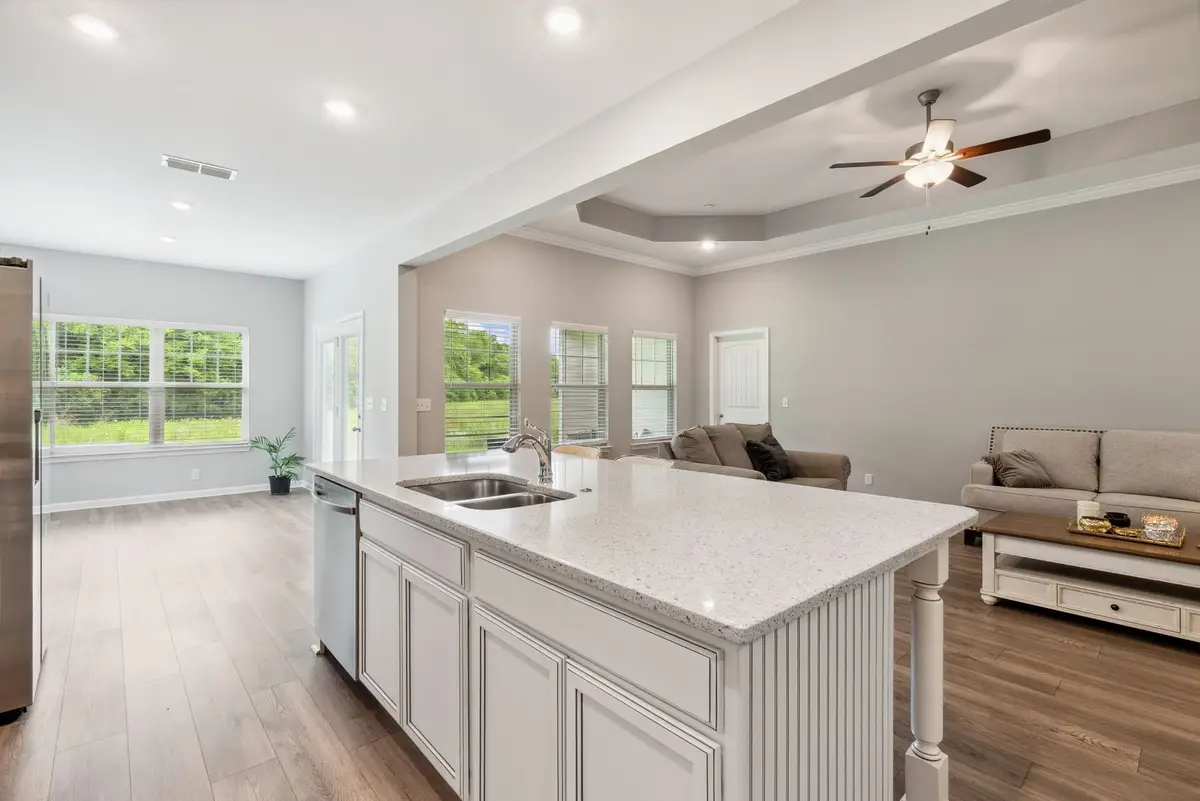 3608 Stormy Ln, Rockvale, TN 37153 - Image #1