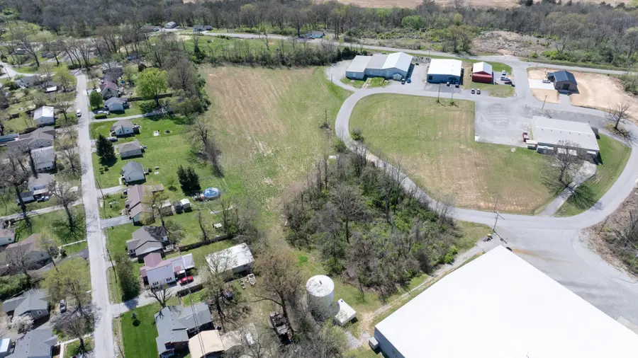 247 Johnston Trce, Hopkinsville, KY 42240 - Image #2