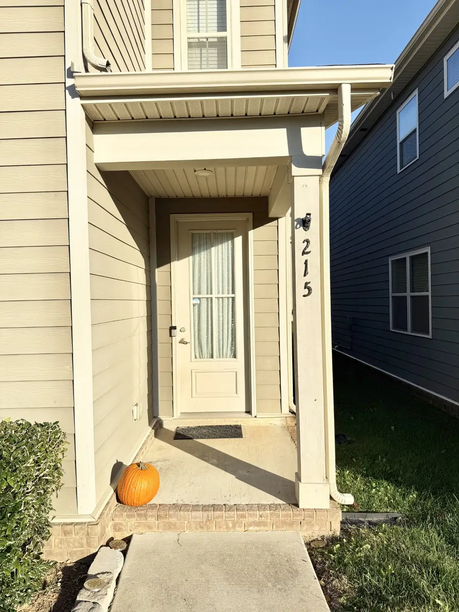 215 Manor Row, Pleasant View, TN 37146 - Image #3