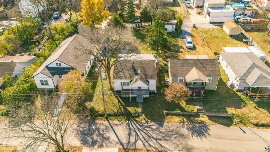 5813 Leslie Ave, Nashville, TN 37209 - Image #2