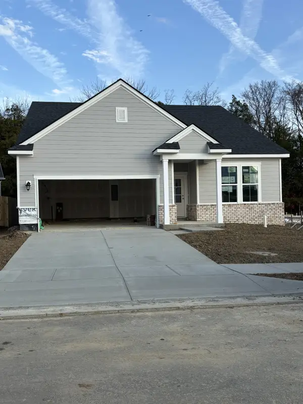 1240 Wallace Way, Hermitage, TN 37076