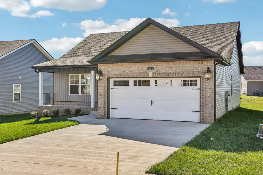 178 Brenda Dr, Clarksville, TN 37040 - Image #3