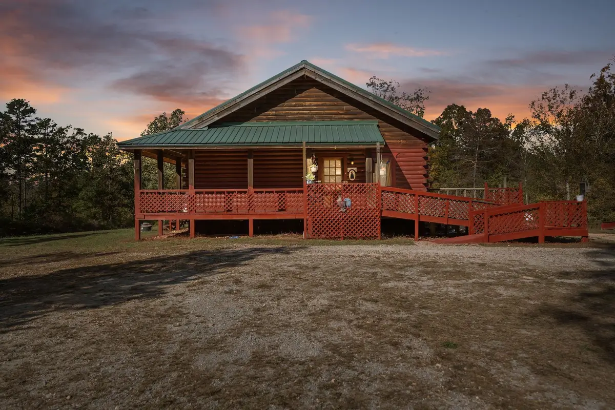 302 Faith Way, Waynesboro, TN 38485 - Image #1