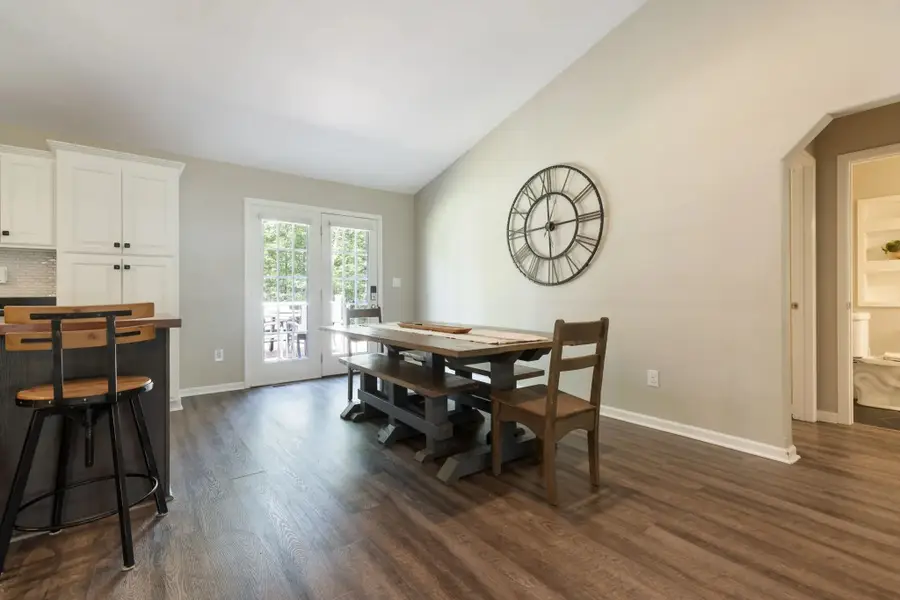 21 Hilltop Dr, Winchester, TN 37398 - Image #3