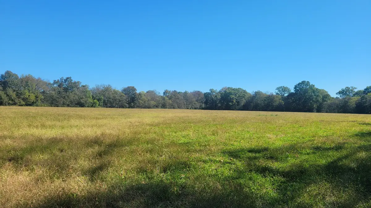 6 Pass Rd, Shelbyville, TN 37160 - Image #1