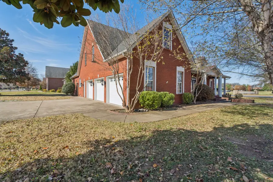 2356 Saint Andrews Dr, Murfreesboro, TN 37128 - Image #3