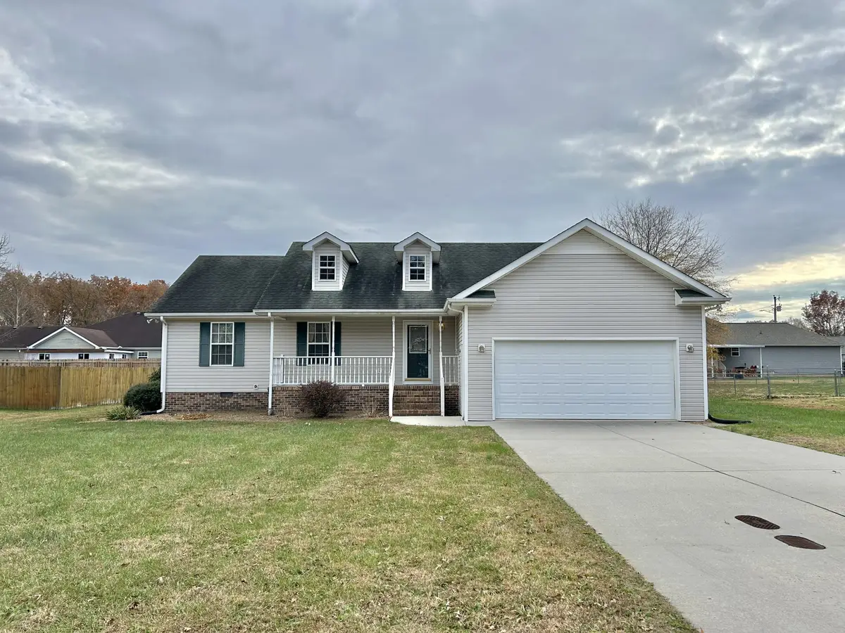 355 W Doak Rd, Manchester, TN 37355 - Image #1