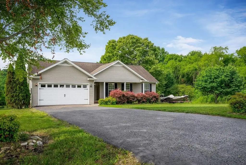 3435 Northwind Dr, Cookeville, TN 38506 - #1