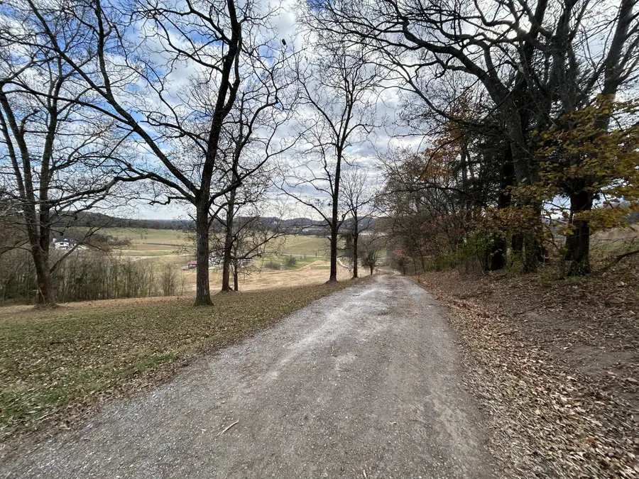 1919 Sedberry Rd, Thompsons Station, TN 37179 - Image #2