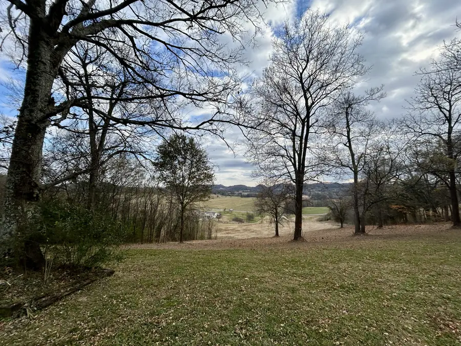 1919 Sedberry Rd, Thompsons Station, TN 37179 - Image #3