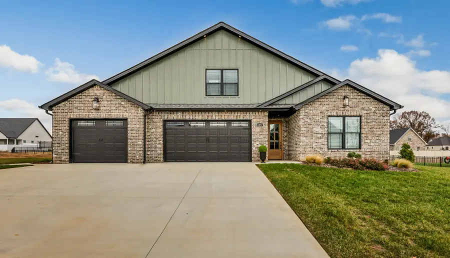 2477 Ellsworth Drive, Clarksville, TN 37043 - Image #2