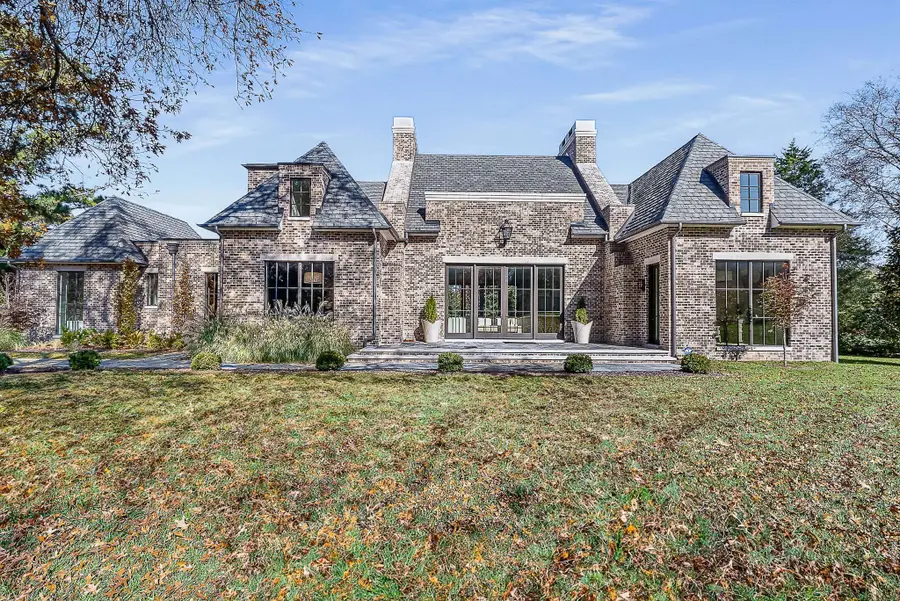 1206 Tyne Blvd, Nashville, TN 37215 - Image #2