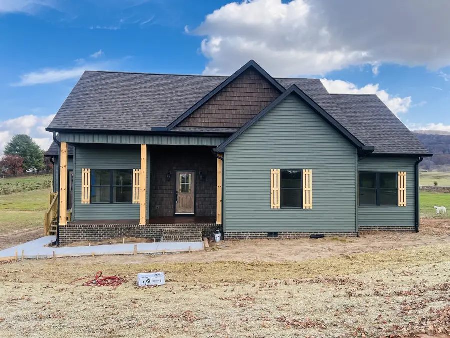 1769 Viola Rd, McMinnville, TN 37110 - Image #2