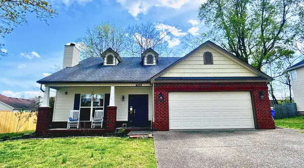 422 W Winterberry Trl, White House, TN 37188