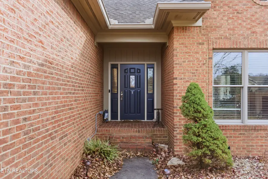 92 N Claymore Lane, Oak Ridge, TN 37830 - Image #3